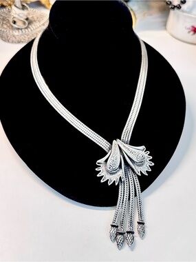 Rare VTG Tortolani Silver Mesh Herringbone Tassel Runway Collar Necklace c.1960